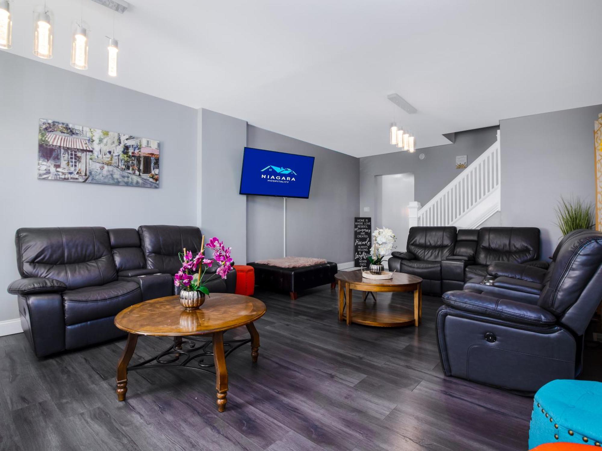 Sprawling 8Br Home Ideal For Large Groups In Niagara Falls Ny Eksteriør billede