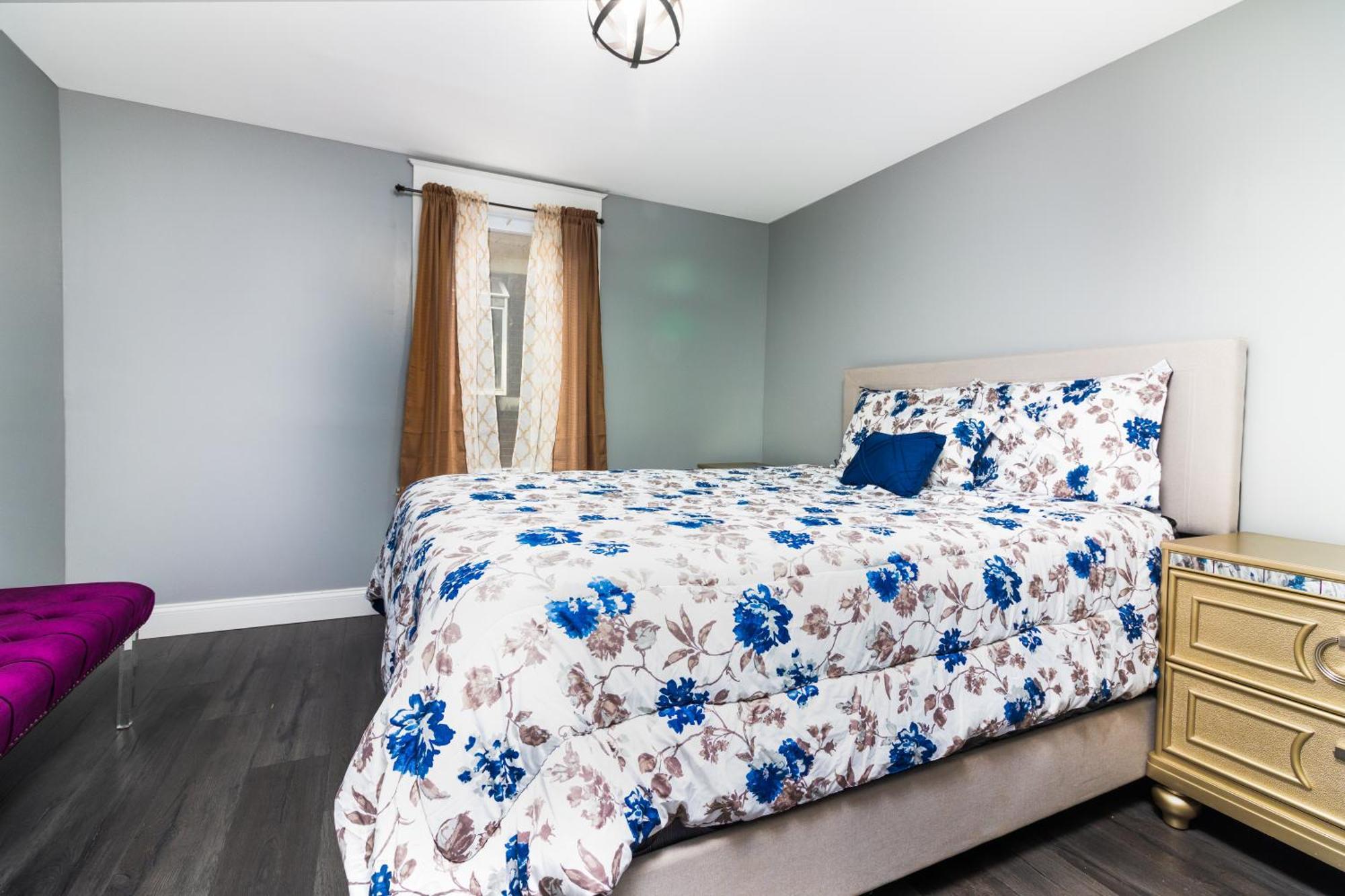 Sprawling 8Br Home Ideal For Large Groups In Niagara Falls Ny Eksteriør billede