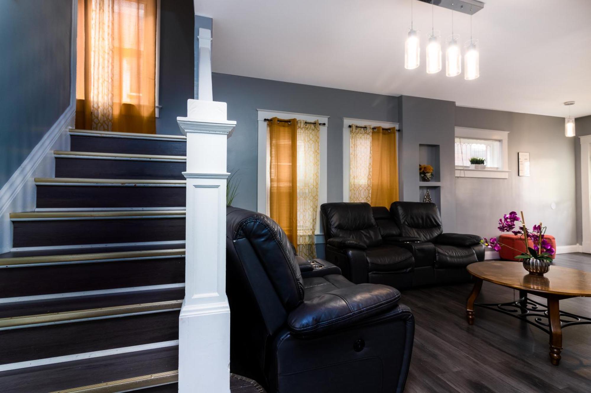Sprawling 8Br Home Ideal For Large Groups In Niagara Falls Ny Eksteriør billede